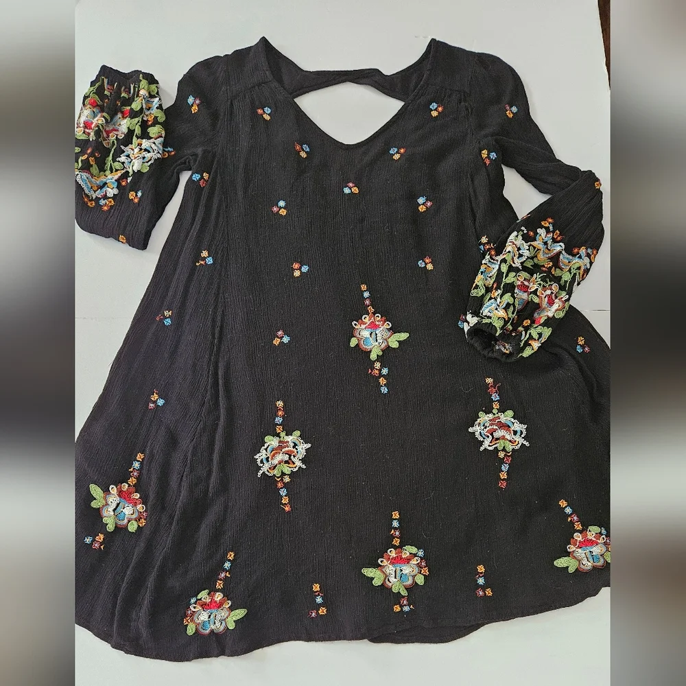 Free People XS Boho Black Oxford W/Embroidered Floral Swing Mini Dress